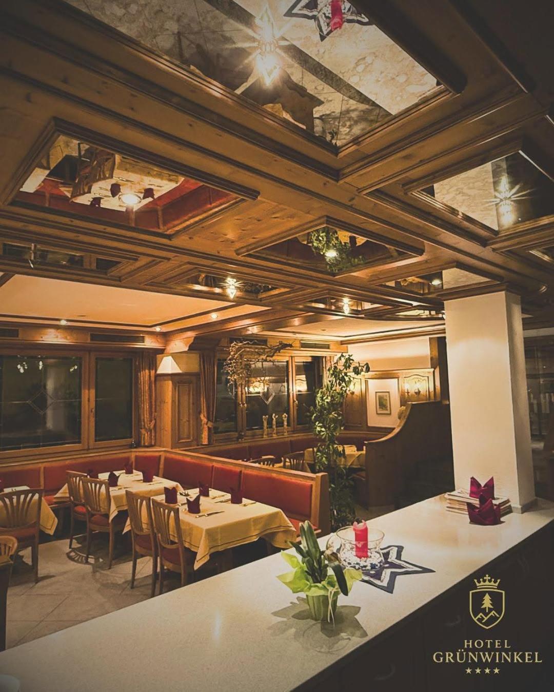 Hotel Gruenwinkel Оберхармерсбах Екстериор снимка
